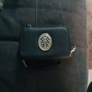 Black hand wallet